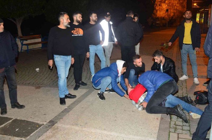 Antalya’da iki grup arasındaki kavgada kan aktı: 1 yaralı -1