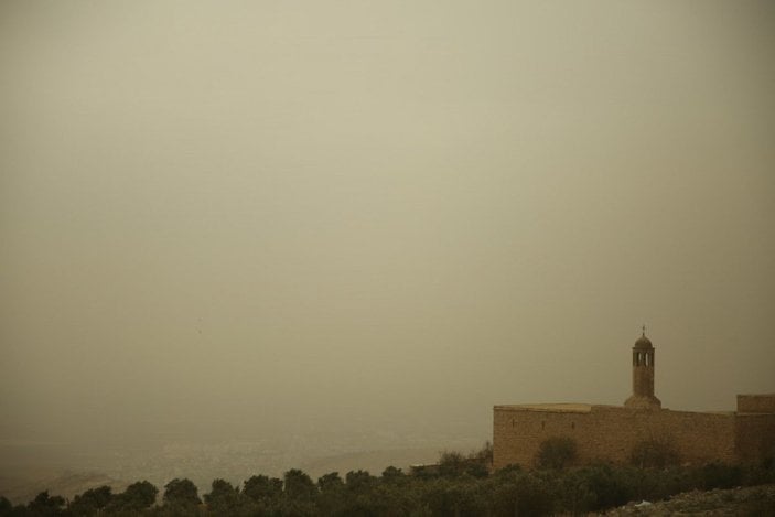 Mardin'de toz bulutu hayatı olumsuz etkiledi -4