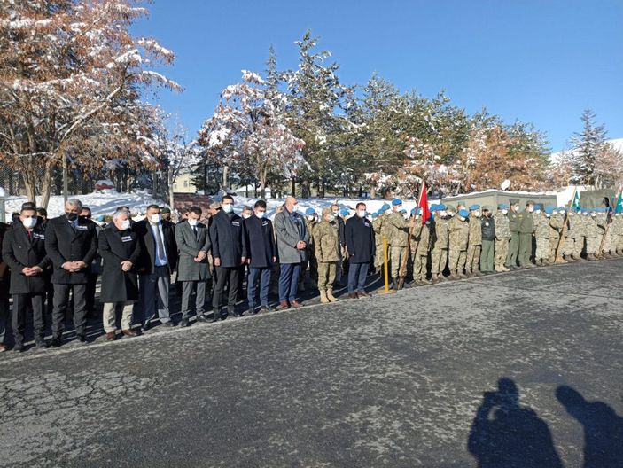 Hakkari'de 3 şehit için askeri tören -6
