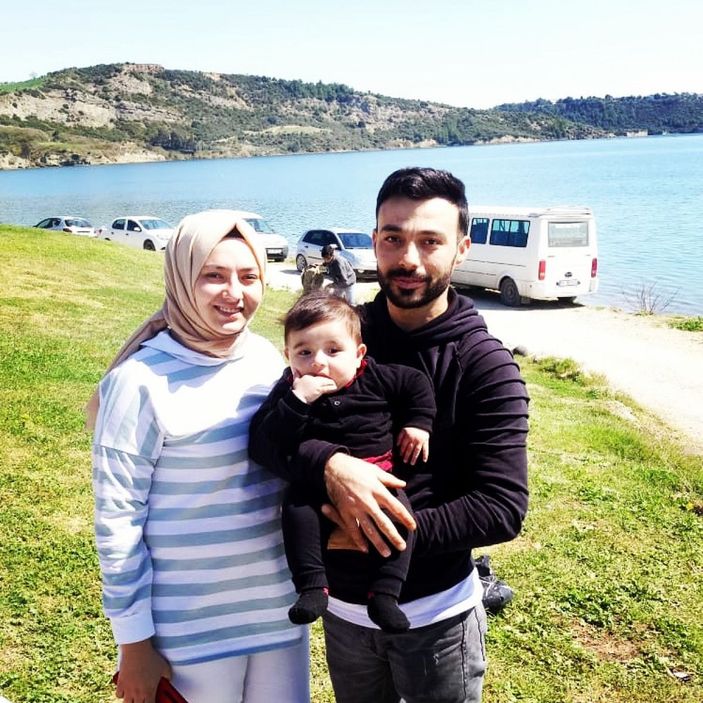 d Yere düşen cüzdanı çocuğa aldırıp, cebine attı, güvenlik kamerasına yakalandı -7