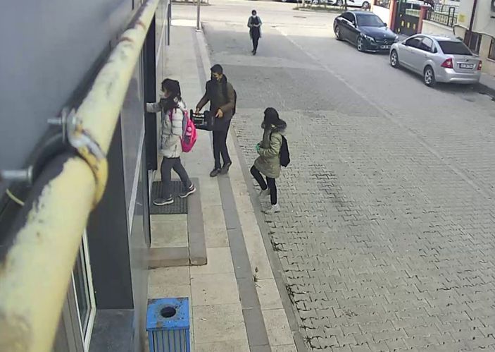 Küçük yüreklerden büyük hareketler -2