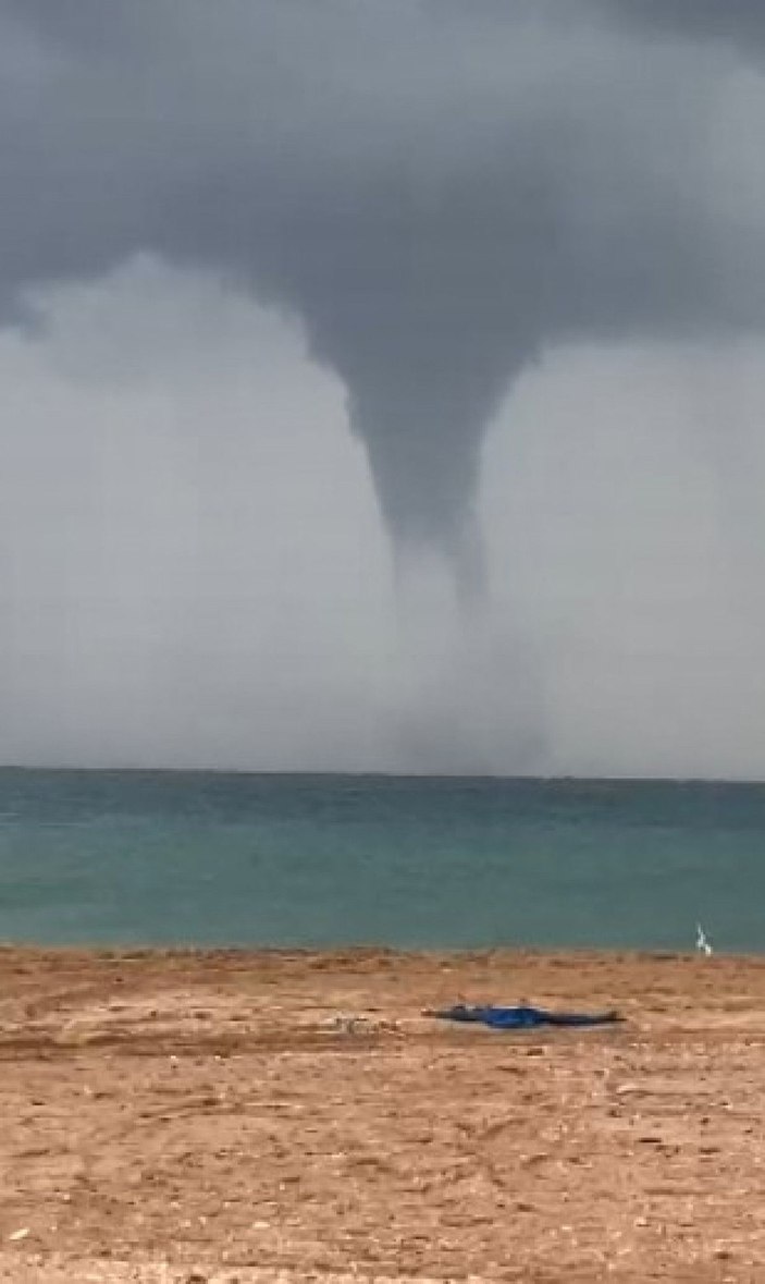 Antalya açıklarında 'kocaman hortum' -4