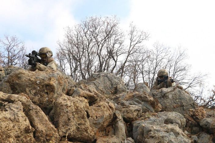 d Tunceli kırsalında 6 terörist kaldı -3