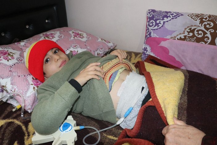 Böbreğinde tümör çıkınca okulu bırakan Muhammed, okumak için nakil bekliyor -5