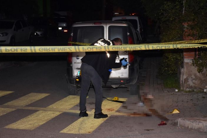 İzmir'de düğünde 'halay başı olma' kavgası