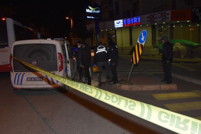 İzmir'de düğünde 'halay başı olma' kavgası