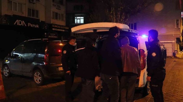 Denizli’de kumar oynadıkları dernek mühürlenince yanına yenisini açtılar