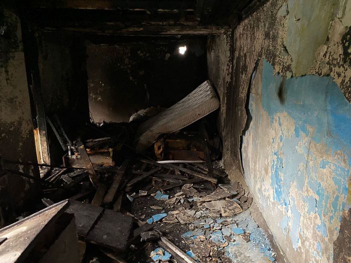 Gaziosmanpaşa'da yangın faciası : 2 kardeş öldü, 1'i ise ağır yaralandı -7