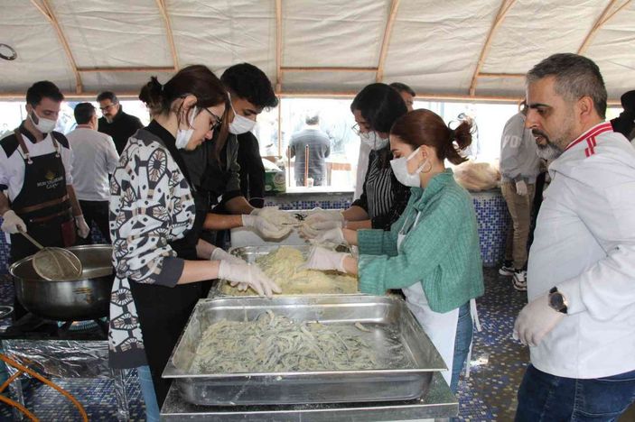 Şırnak’ta hamsili Karadeniz festivali