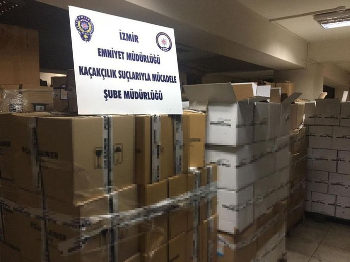İzmir'de 6 ton sahte etil alkol ele geçirildi -2