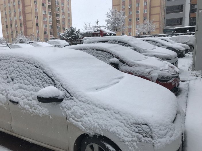 Sivas'ta kar yağışı etkili oluyor -2