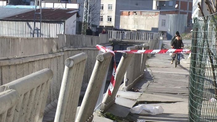 Avcılar'da bisikletiyle dereye düşen kişi ağır yaralandı -2