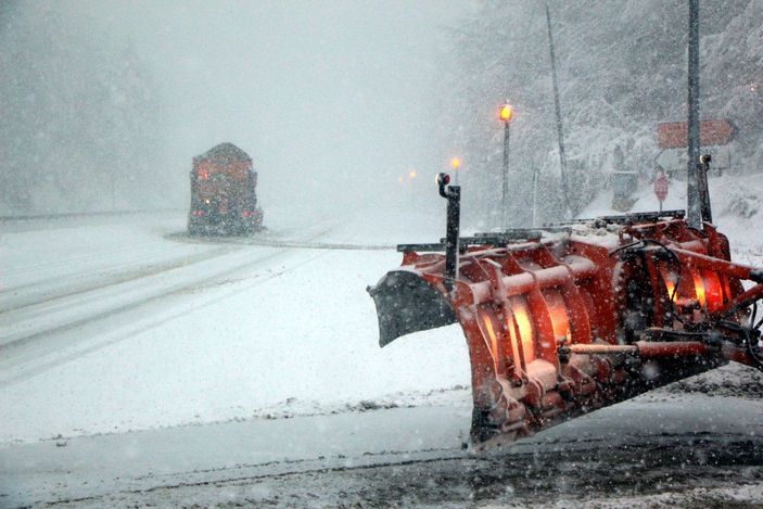 Bolu Dağı'nda kar yağışı ve sis -6