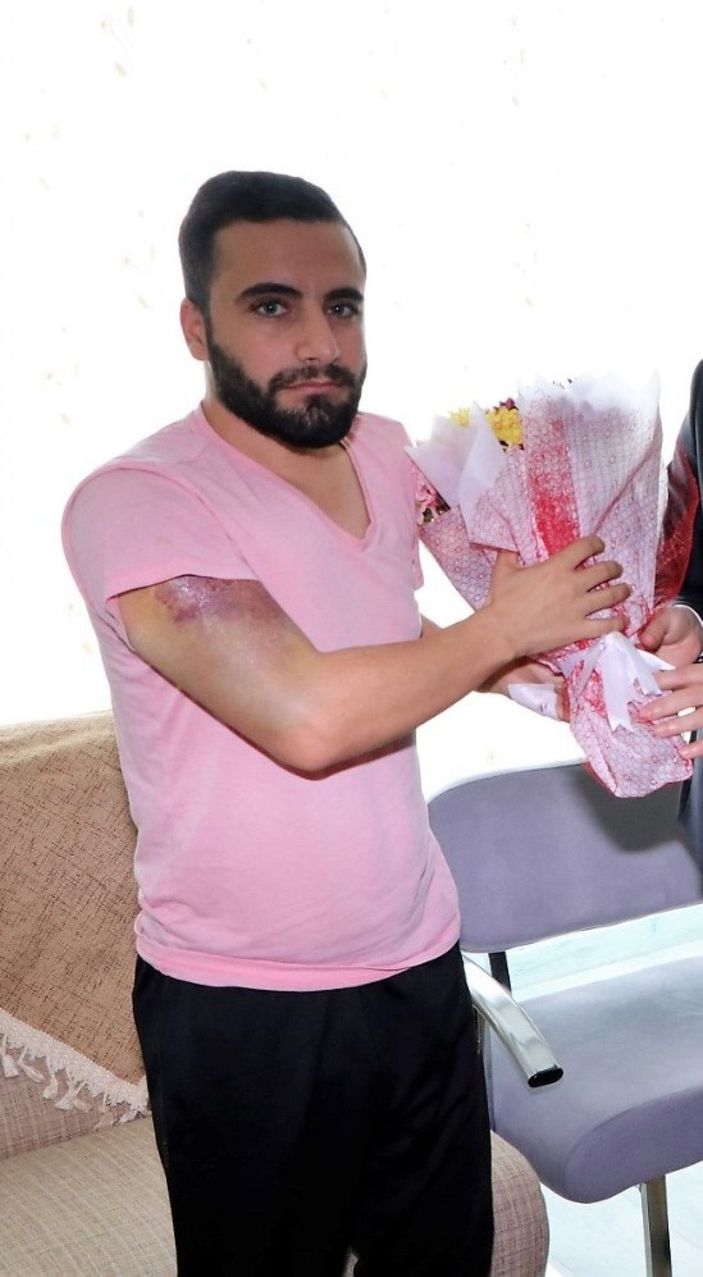 Doktoru bıçakladı; 21 günlük tedavisinin ardından savcılıkça serbest bırakıldı -5