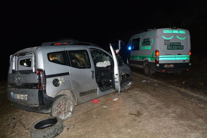 Siverek’te hafif ticari araç uçuruma düştü: 1’i bebek 2 ölü, 6 yaralı -2