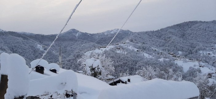 Rize'de 283 köy yolu, kardan kapandı -6