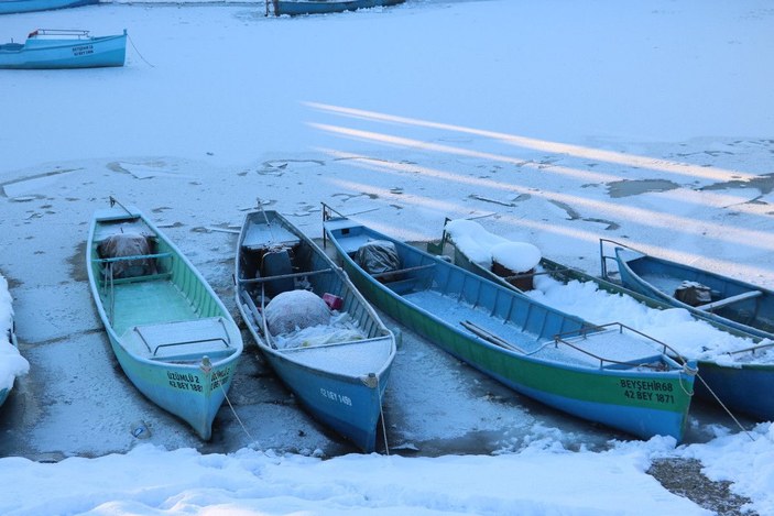 Sıcaklık düştü, Beyşehir Gölü dondu  -9