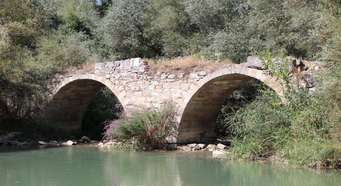 Definecilerin talan ettiği tarihi köprü, restore edilecek -4