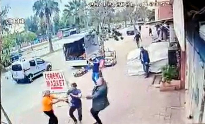 Polis memur, bıçakladığı kayınbiraderi için 'gelseydi doğramıştım' mesajı atmış -8