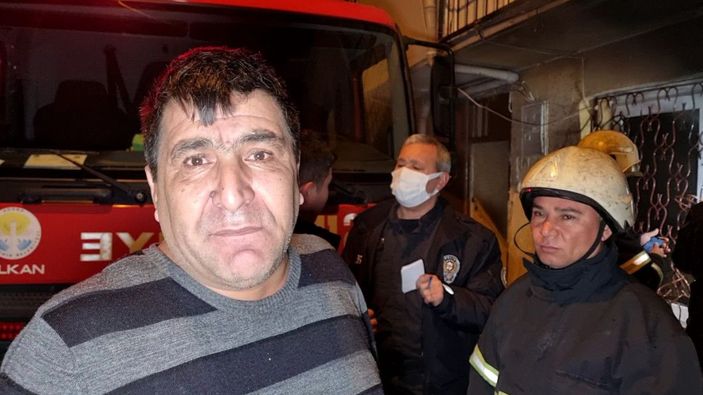 Alevlerinden arasında kaldı, komşuları pencere demirini keserek kurtardı -5
