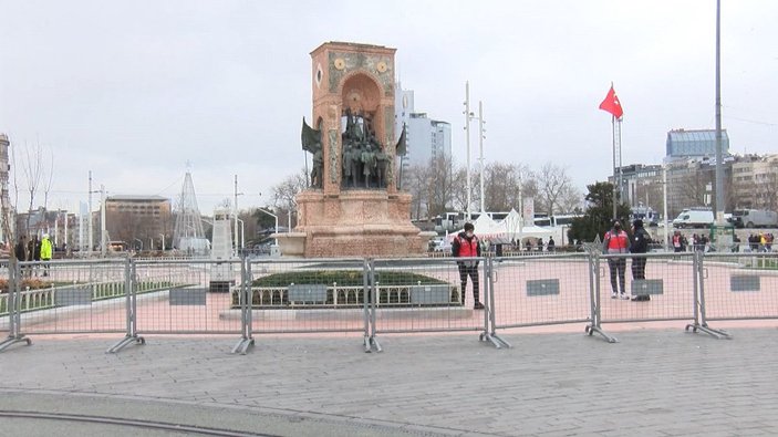 Taksim'de yeni yıla saatler kala polis tek tek aradı -10