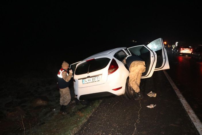 Şanlıurfa’da iki araç çarpıştı: 1 ölü 4 yaralı