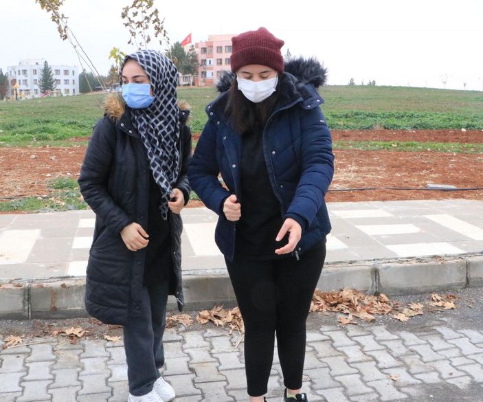 Üniversiteli Rojin, kampüste köpeklerin saldırısına uğradı -5