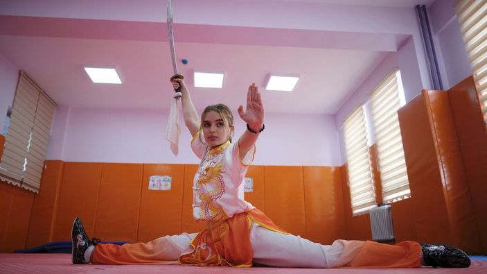 Küçükken yaramazlık yapıyor diye Wushu'ya gönderilen Sıla, Avrupa şampiyonu oldu
