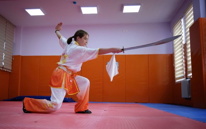 Küçükken yaramazlık yapıyor diye Wushu'ya gönderilen Sıla, Avrupa şampiyonu oldu