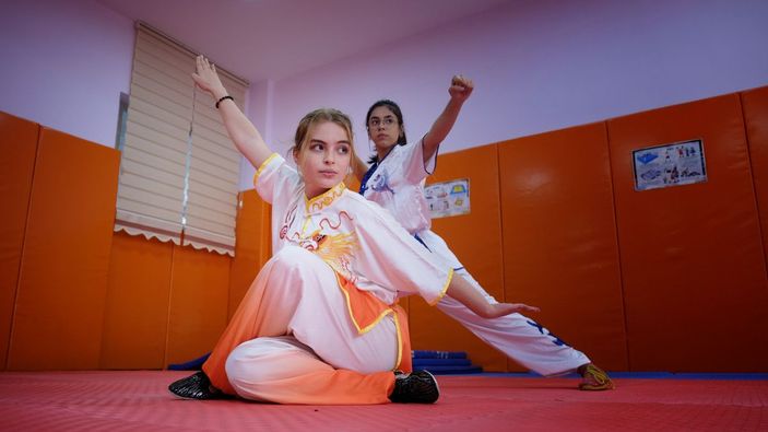 Küçükken yaramazlık yapıyor diye Wushu'ya gönderilen Sıla, Avrupa şampiyonu oldu