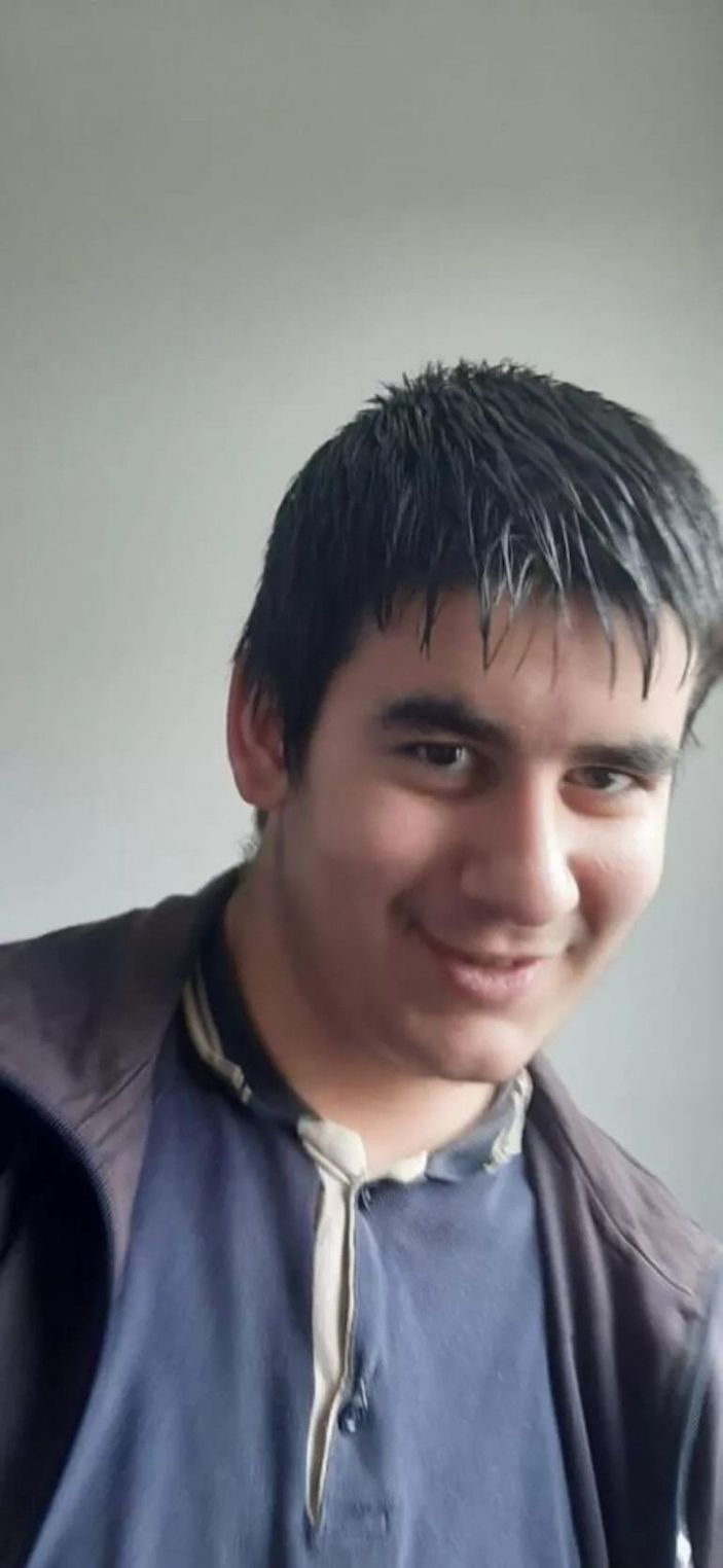 Bursa’da 20 yaşındaki genç Kovid-19’a yenildi -1