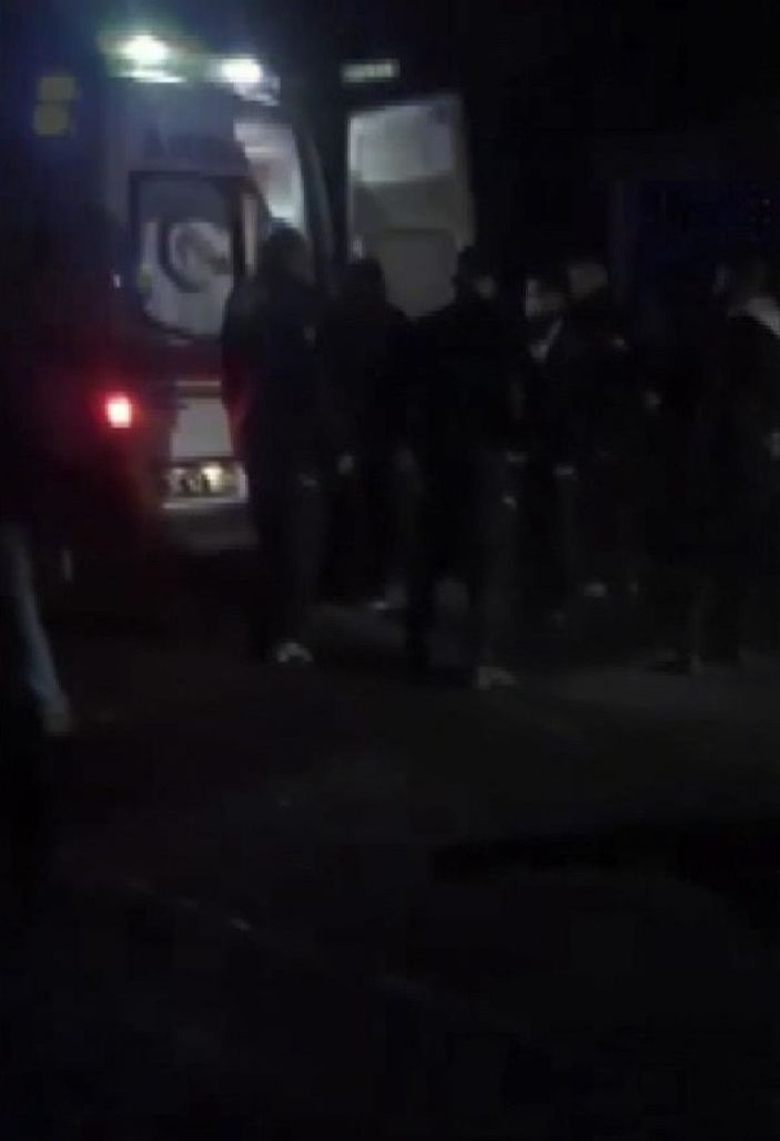 d Güngören'de serbest bırakılan taciz şüphelisine evinin önünde dayak -1