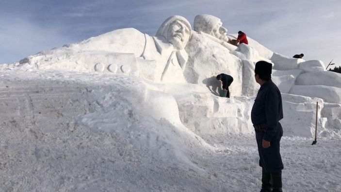 Sarıkamış'ta 'karı yorgan edenler' şehit asker heykeli tamamlandı -5