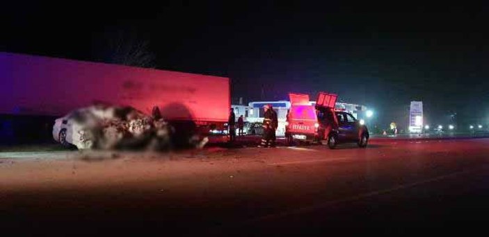 3'ü üniversiteli kız öğrenci 5 kişinin öldüğü kazada, hız kadranı 230’da takılı kalmış -6