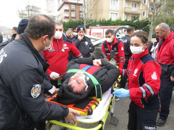 Ümraniye'de kaza anı : Polis memuruna meslektaş desteği -4