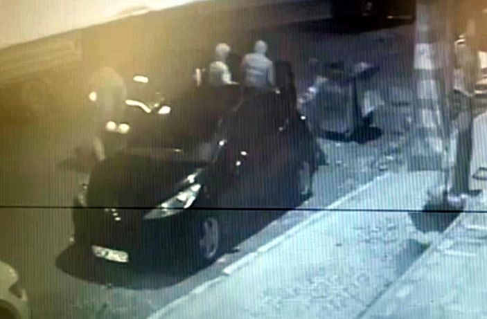 d Cep telefonu ve bilgisayar hırsızlığı şüphelileri kamerada -3