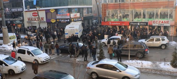 Yüksekova’da iki grup arasında çıkan kavgada 4 kişi yaralandı -5