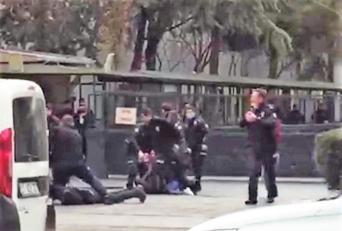 Diyarbakır'da adliye önündeki silahlı kavgada 4 tutuklama -1