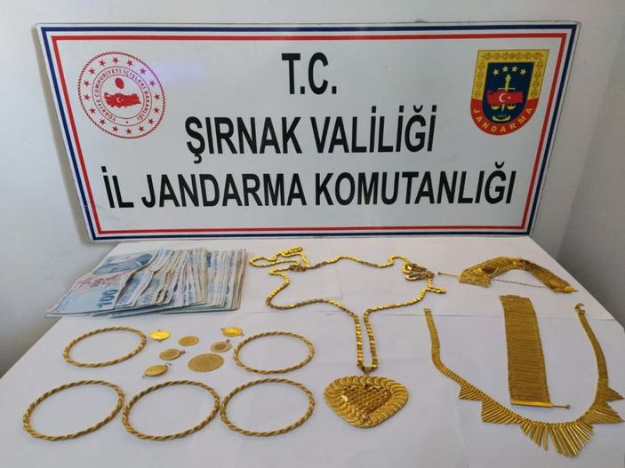 500 bin TL değerindeki altını çalan şüphelileri JASAT yakaladı -2