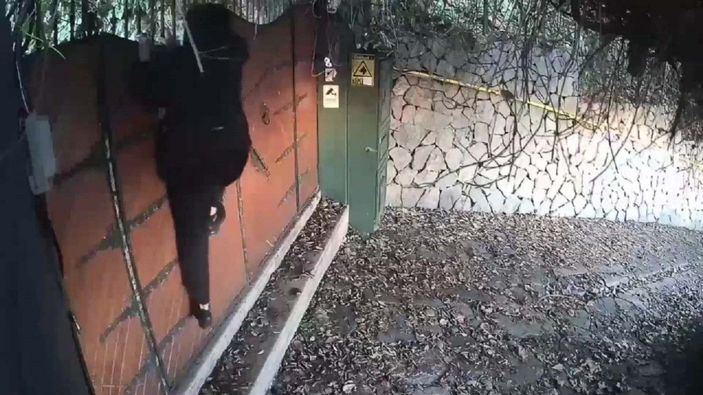 Ali Kırca'nın evine giren hırsız yakalandı -3