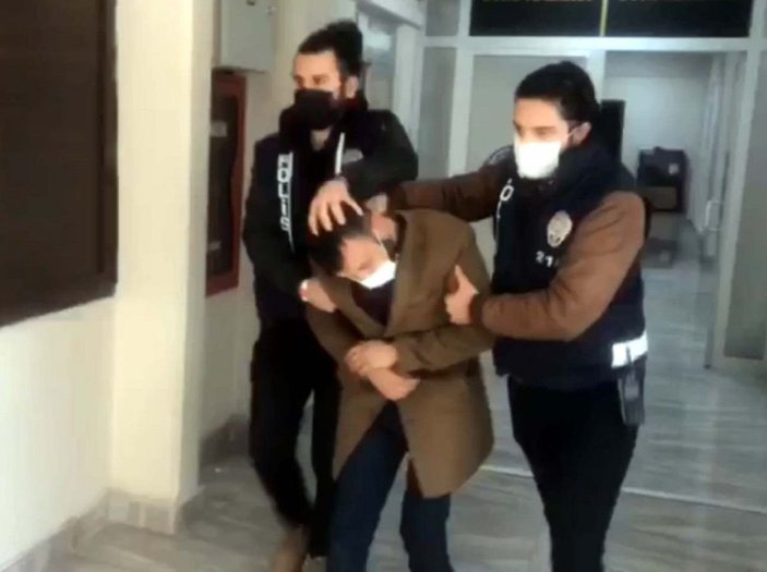 İçinde çocuk bulunan otomobili çalan şüpheli yakalandı -1