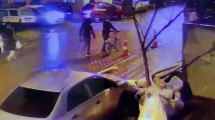Sultangazi'de Cumhurbaşkanı Erdoğan'ın hediye ettiği bisikleti çalanlar yakalandı -2