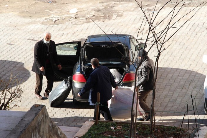 Evlat nöbetindeki ailelerle HDP’de çalışanlar arasında gerginlik -4