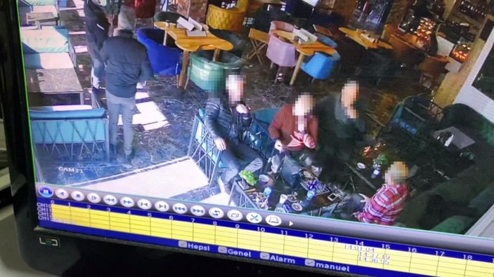 Kendilerini tuğgeneral ve yüzbaşı olarak tanıtıp, dolandırıcılık yapmaya çalışan 2 şüpheliye gözaltı -6
