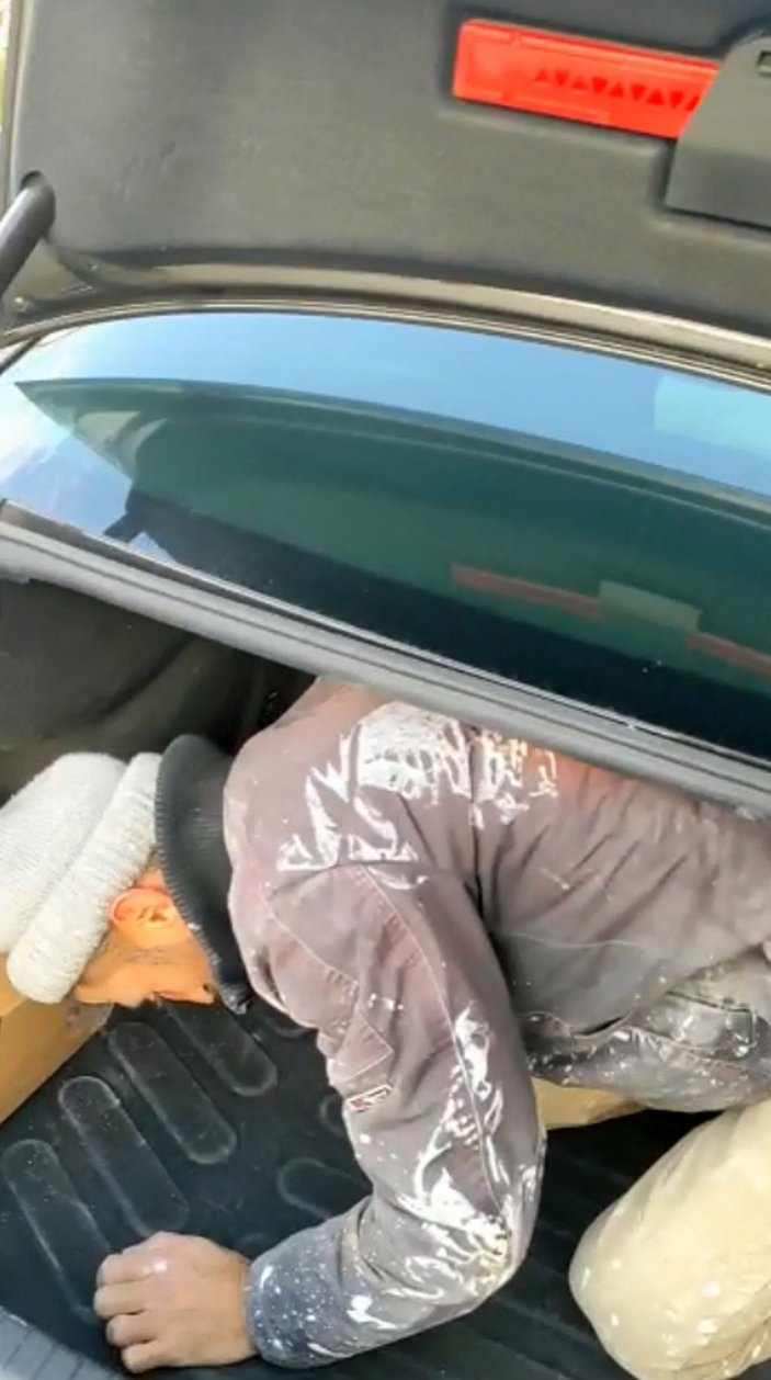 Üzeri kirli işçisini otomobilinin bagajında taşıyan kişiye 1665 lira ceza -9
