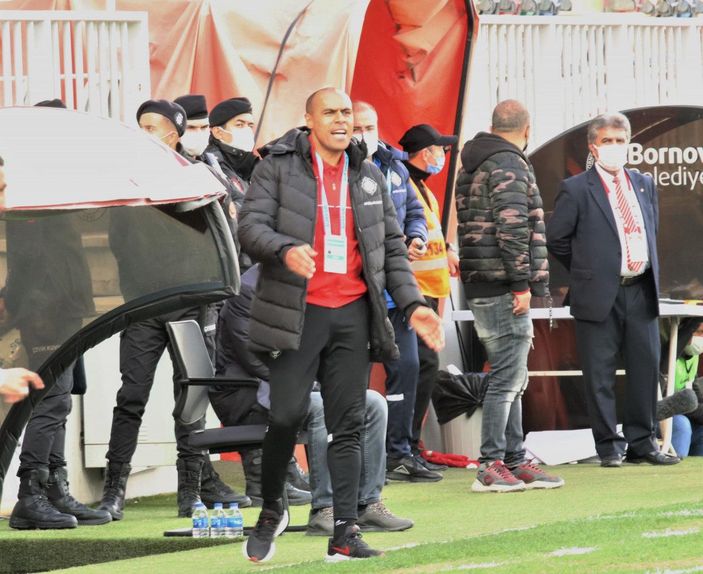 Altay, Mert Nobre'yi göreve getirdi