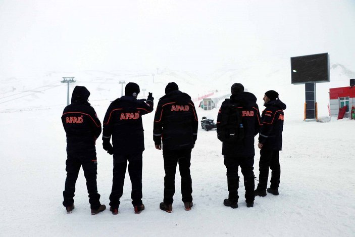Erciyes'te kar kütlesi altında kalan Kanadalı kayakçı hayatını kaybetti -2