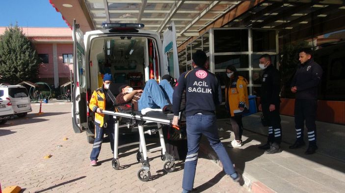 Kilis’te, sobadan zehirlenen 7 kişilik aile hastaneye kaldırıldı -2