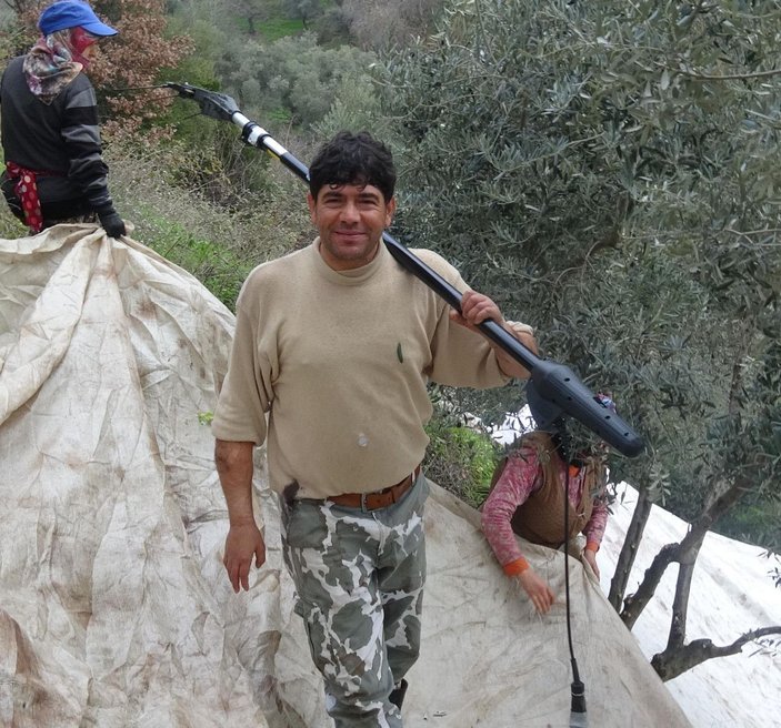 Aydın'da 12 yıl önce çift kol nakli yapılan çiftçi, tıp tarihine geçti