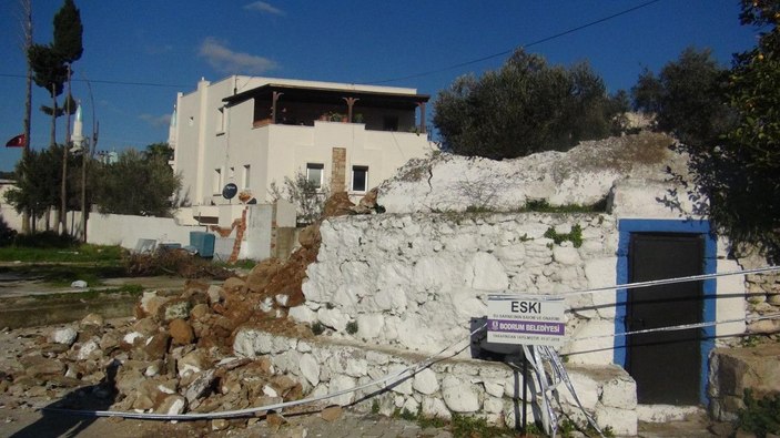 Bodrum'da tarihi sarnıç çöktü -6